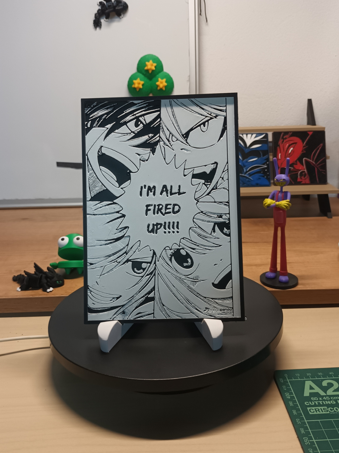 Cuadro 3D artesanal del equipo de Natsu de Fairy Tail con marco negro.